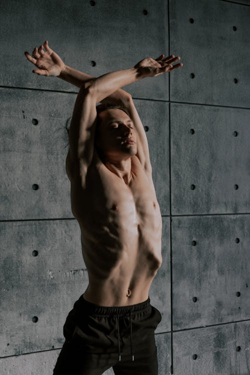Ingyenes stockfotó akrobata, akrobatikus, félig meztelen témában