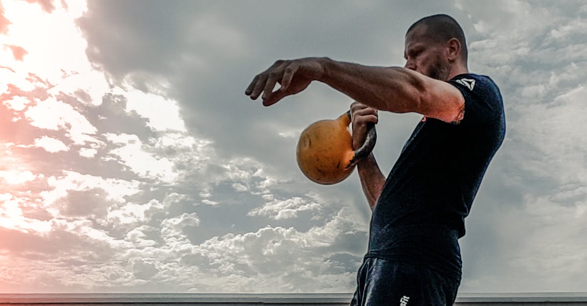 Free stock photo of cavemantraining, crossfit, kettlebell clean