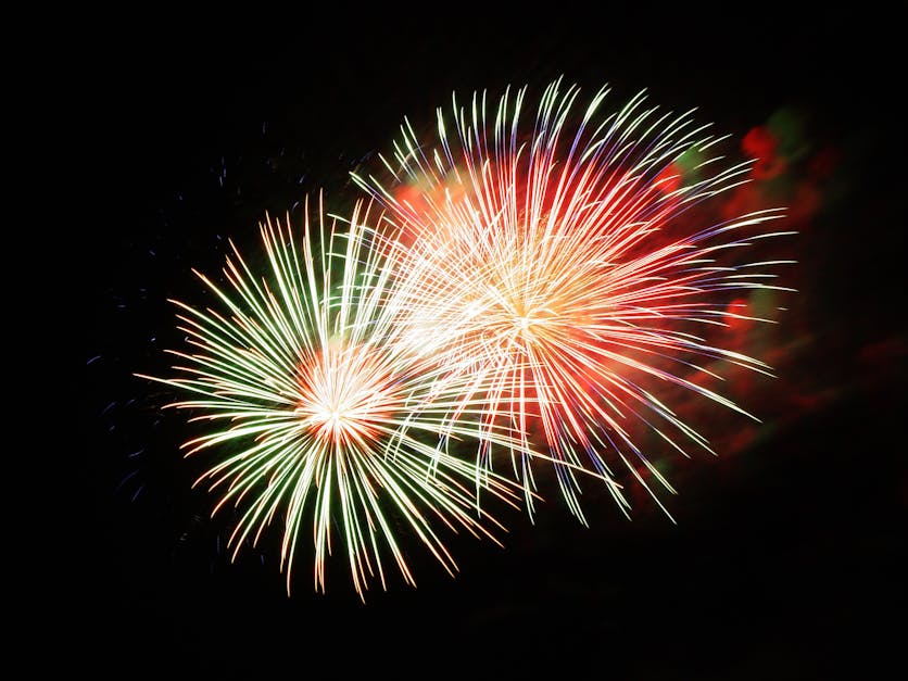 White Red and Green Fireworks · Free Stock Photo