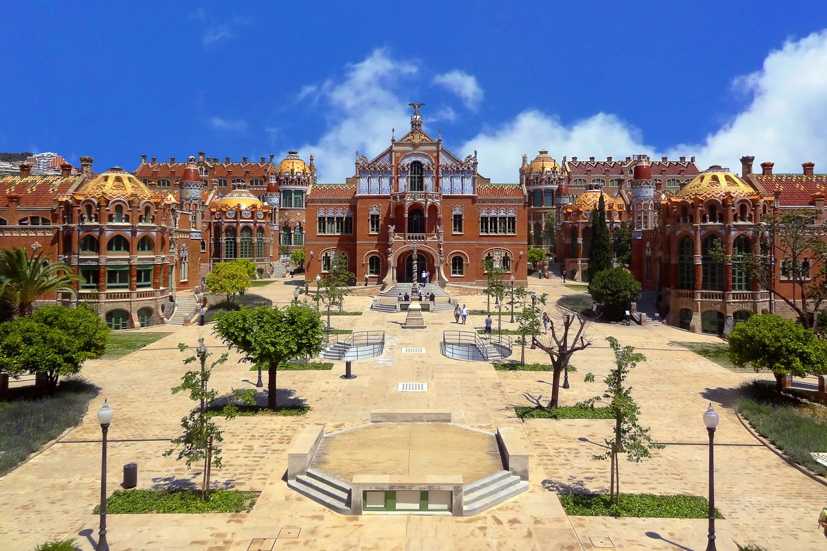 Sant Pau Rest or Interior Visit