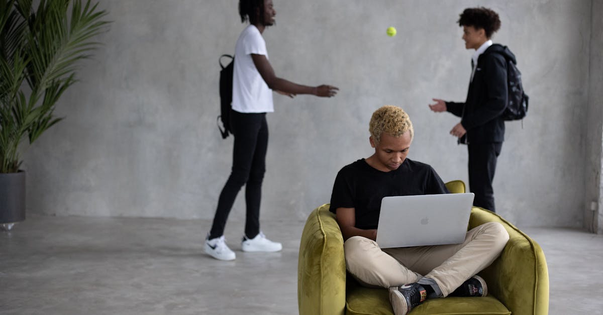 How to be a player online