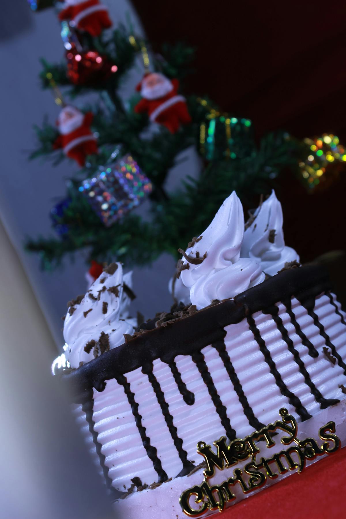 Healthy bowl of yogurt with blueberries and nuts