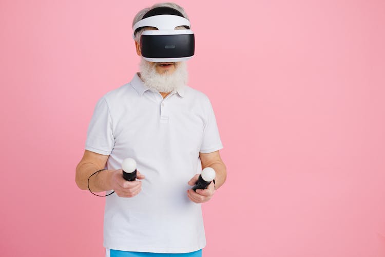 Bearded Man Wearing Virtual Reality Headset