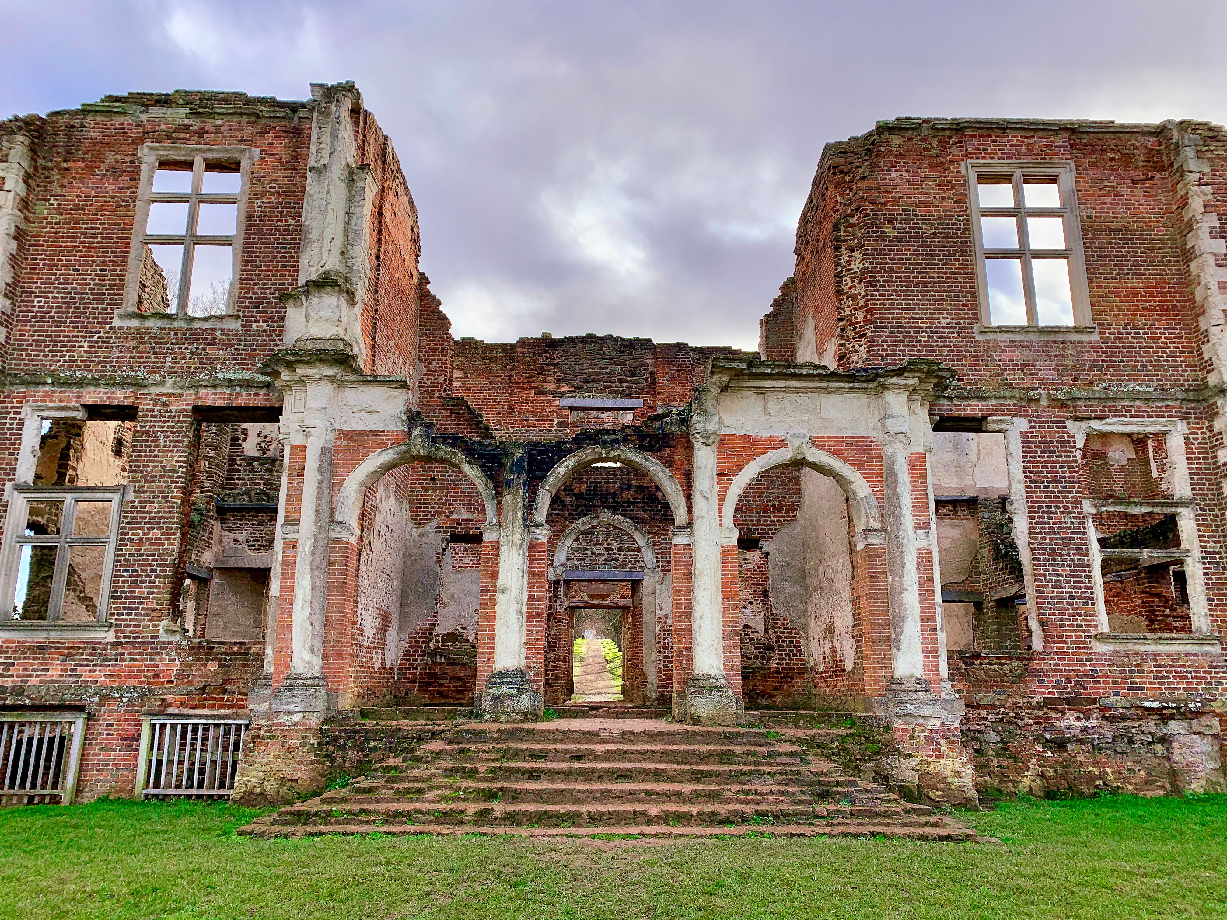 A stunning view of the historic ruins of Houghton House, showcasing its architectural beauty and history.