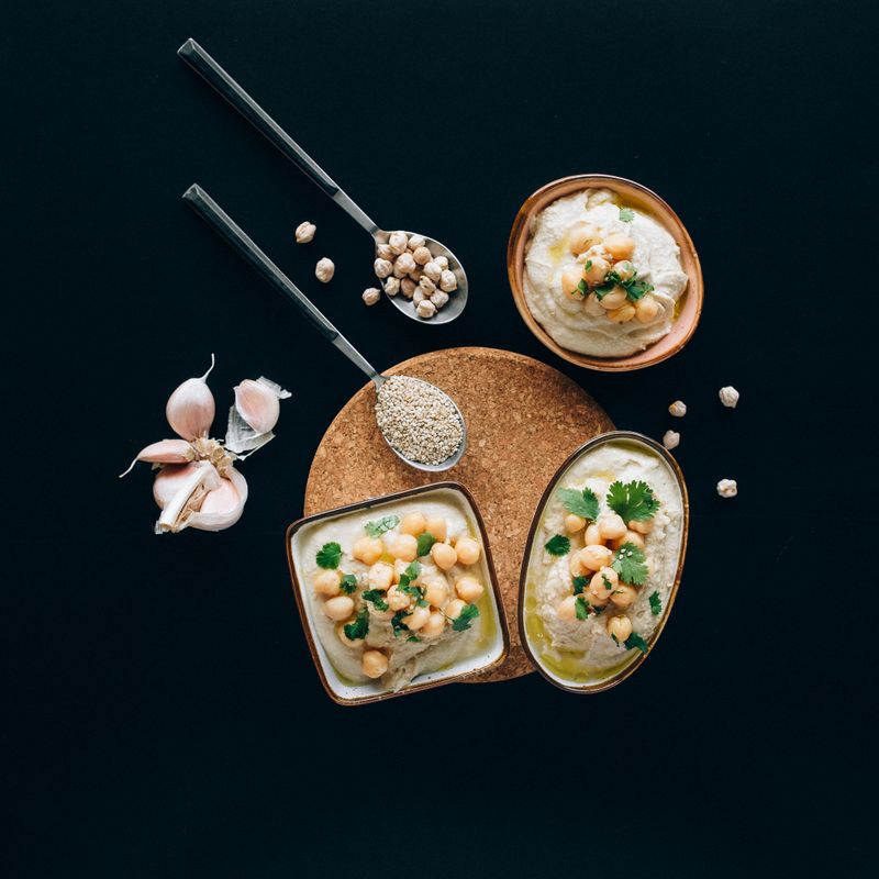 Quick Garlic and Oil Chickpeas