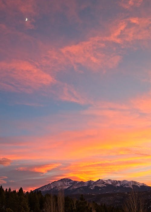 Free stock photo of pikes peak sunset with moon Stock Photo