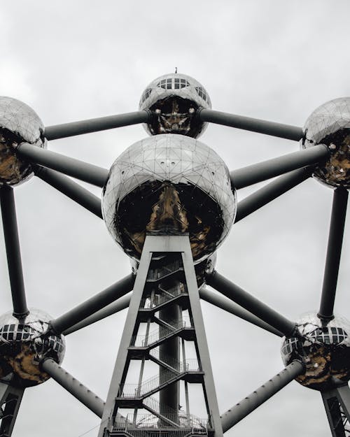 Photos gratuites de architecture moderne, atomium, bâtiment