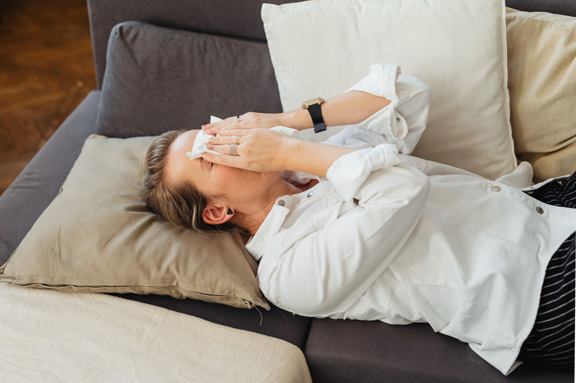 Can Blowing Your Nose Too Hard Cause Dizziness and Ear Popping?