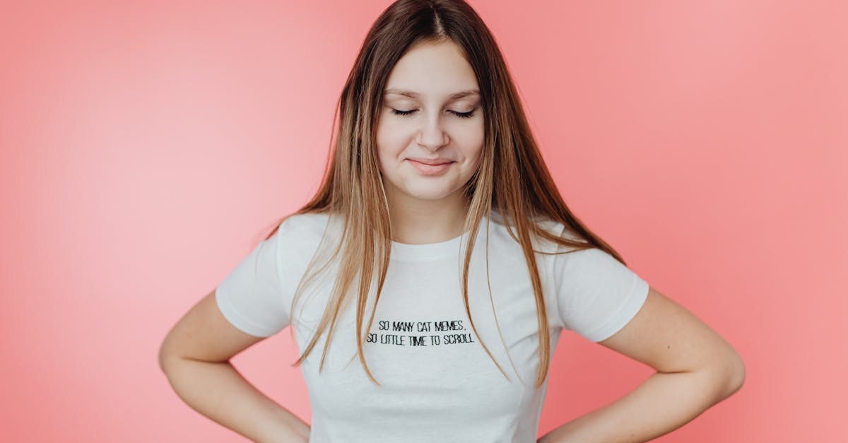 6 Calm Phrases That Shut Down a Manipulative Person Instantly