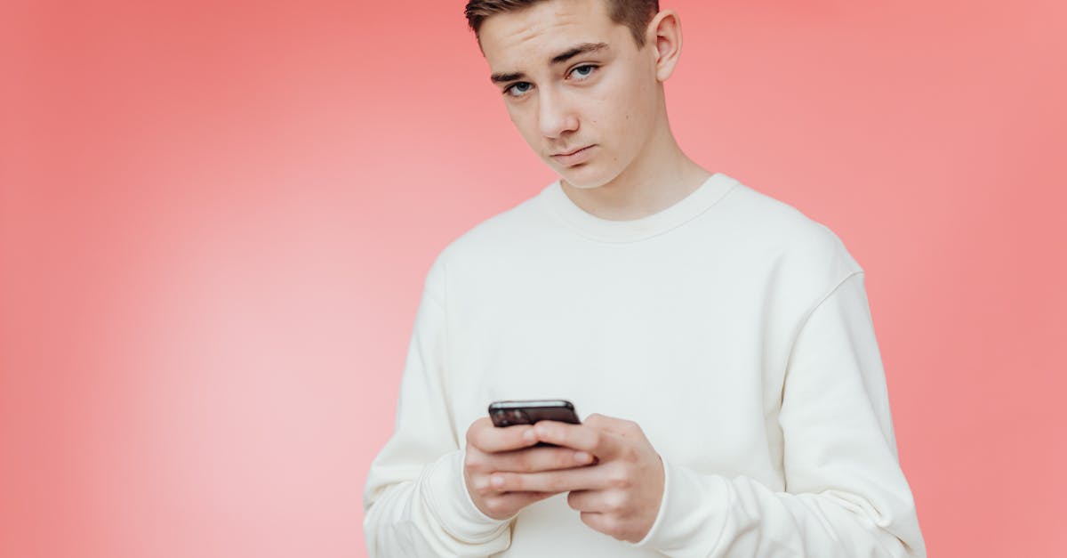 網路成癮患者就醫人數激增,三年內翻倍!