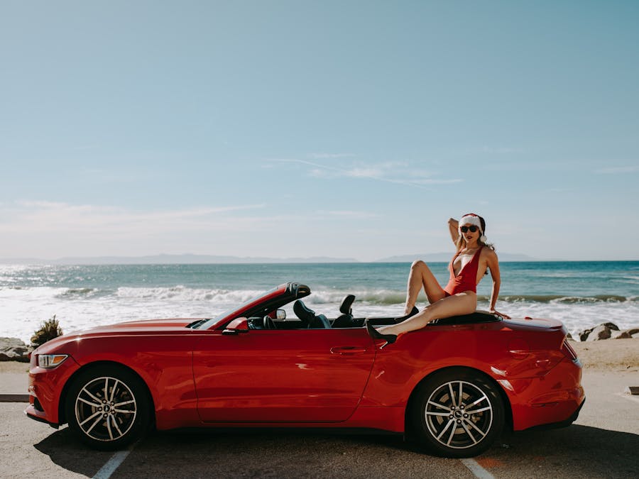 Why did G+ shut down?