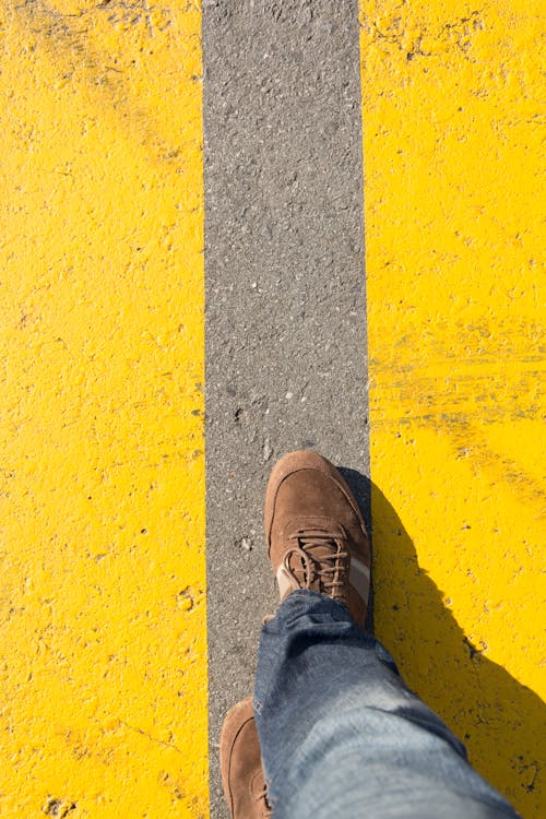 Foto d'estoc gratuïta de amarillo, balanç, carretera