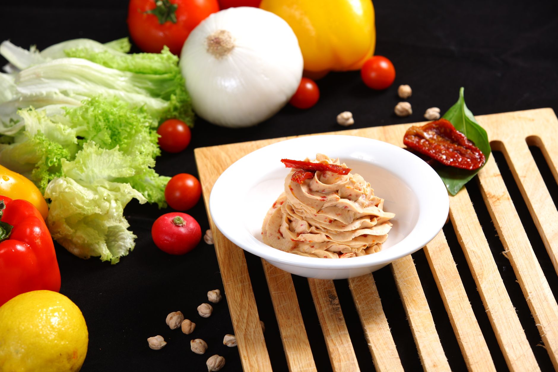Nohutlu Tahinli Humus Meze