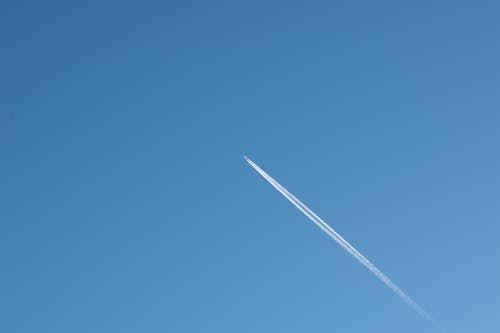 Základová fotografie zdarma na téma cestování, letadlo, letadlo na obloze