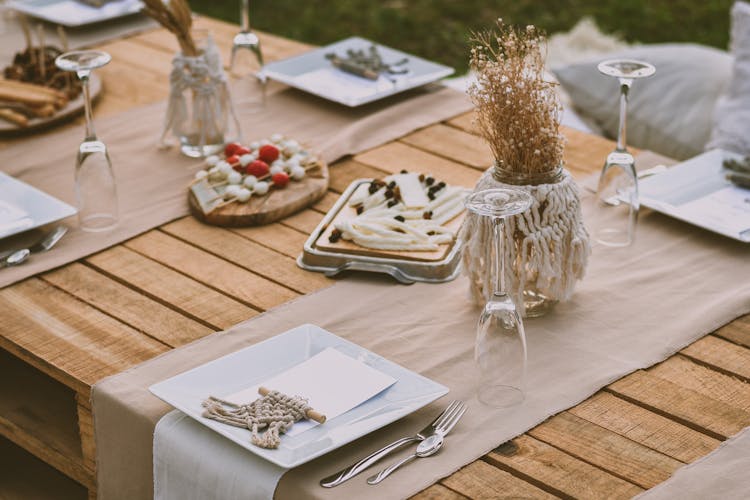 Photo Of A Beautiful Table Setting