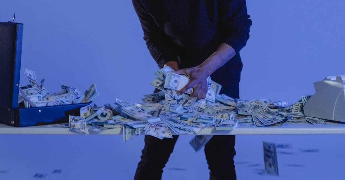 致理科技大學生會攜手警察節推反詐宣導 強化學生法治與防詐意識