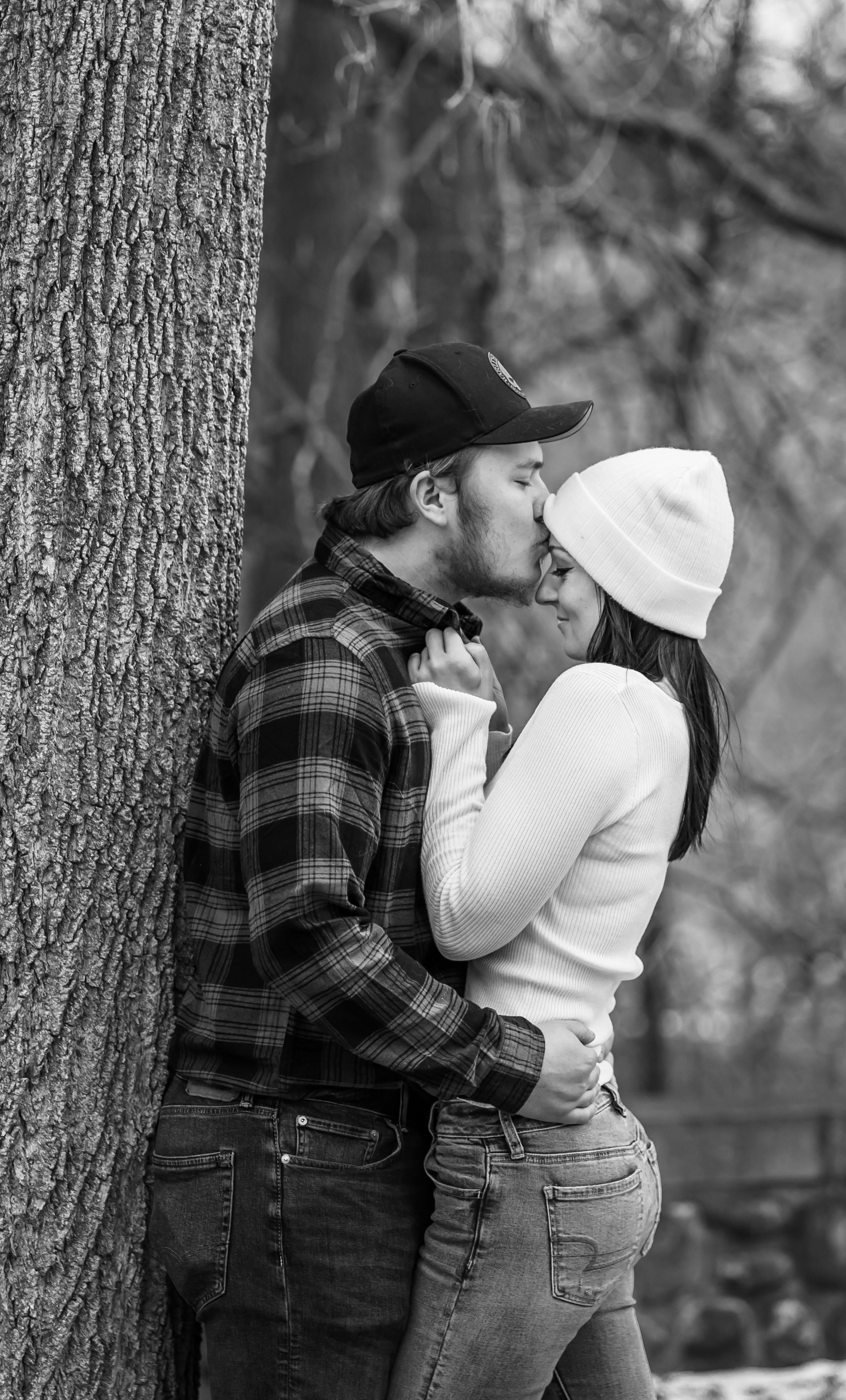 7,000+ Best First Kiss Photos · 100% Free Download · Pexels Stock Photos