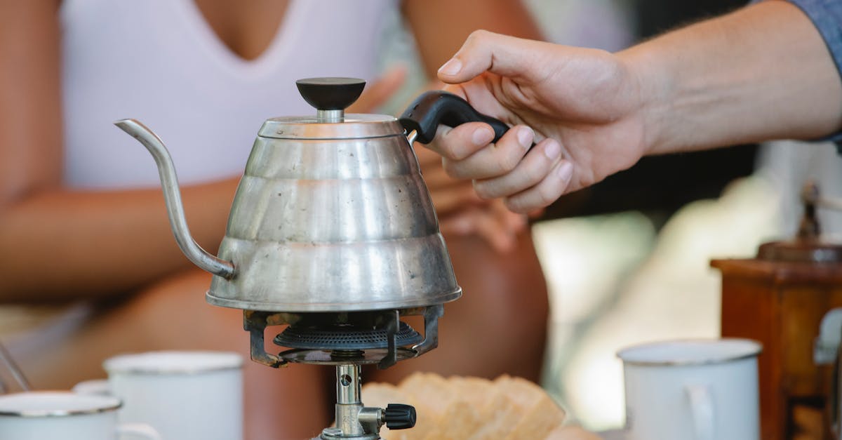 How long to boil water on gas stove