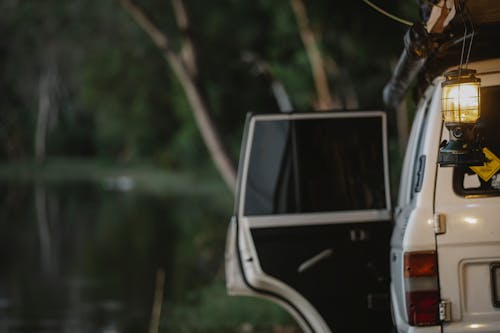 Fotobanka s bezplatnými fotkami na tému auto, automobil, breh