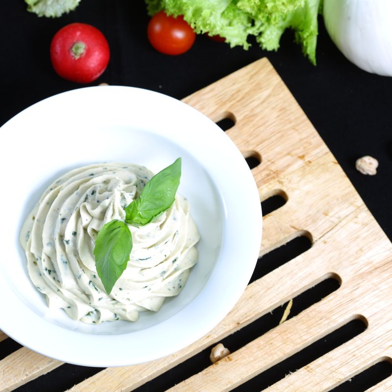 Instant Pot Coconut Chickpea and Spinach Sauce