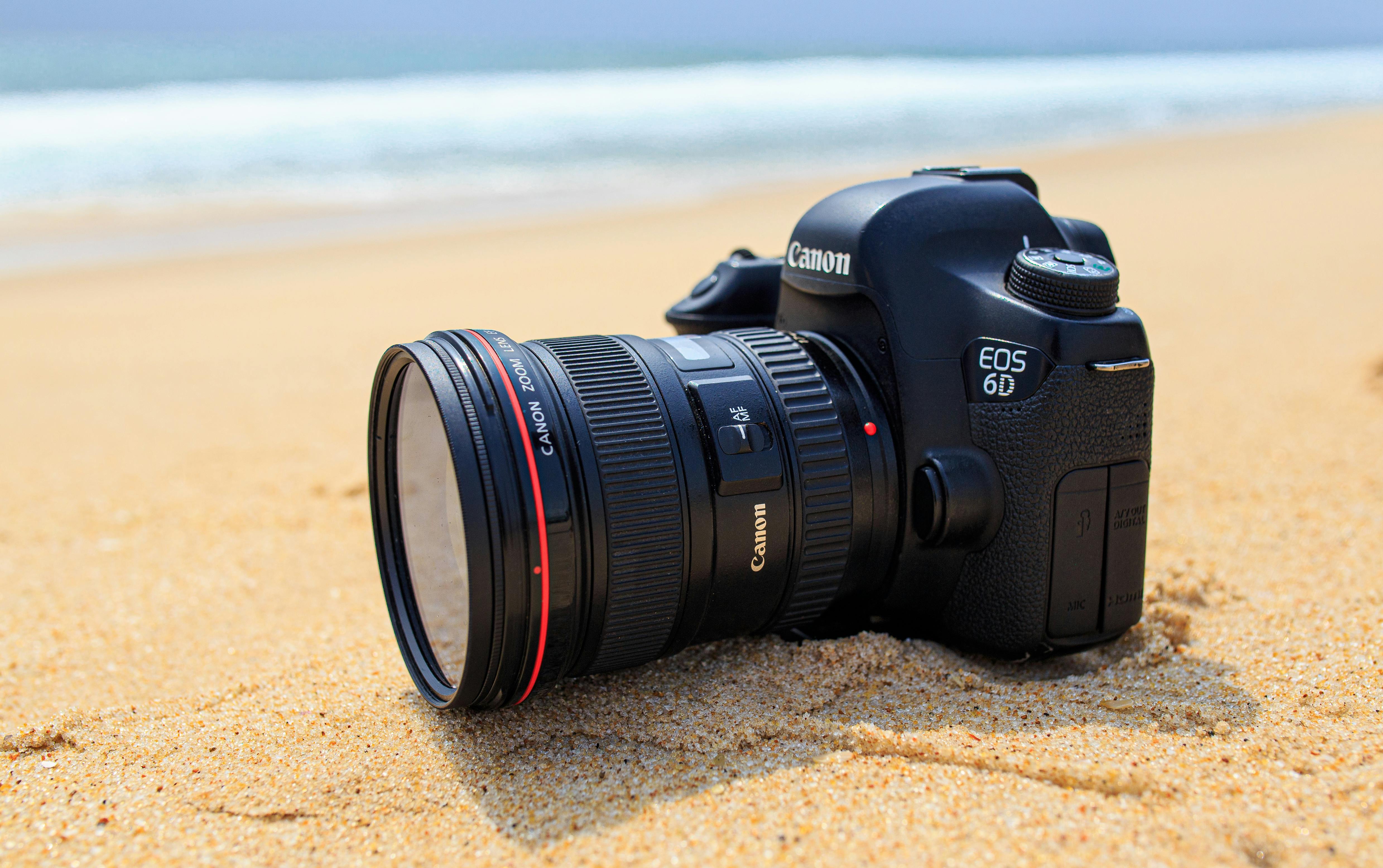 Black Canon Dslr Camera · Free Stock Photo