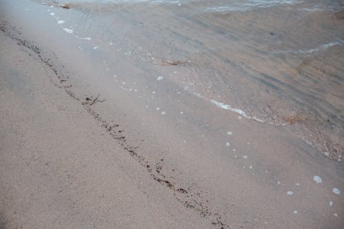 Ilmainen kuvapankkikuva tunnisteilla aaltoileva, hiekkainen, hiekkaranta