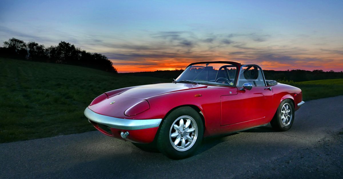 Professional Automotive Studio Photos