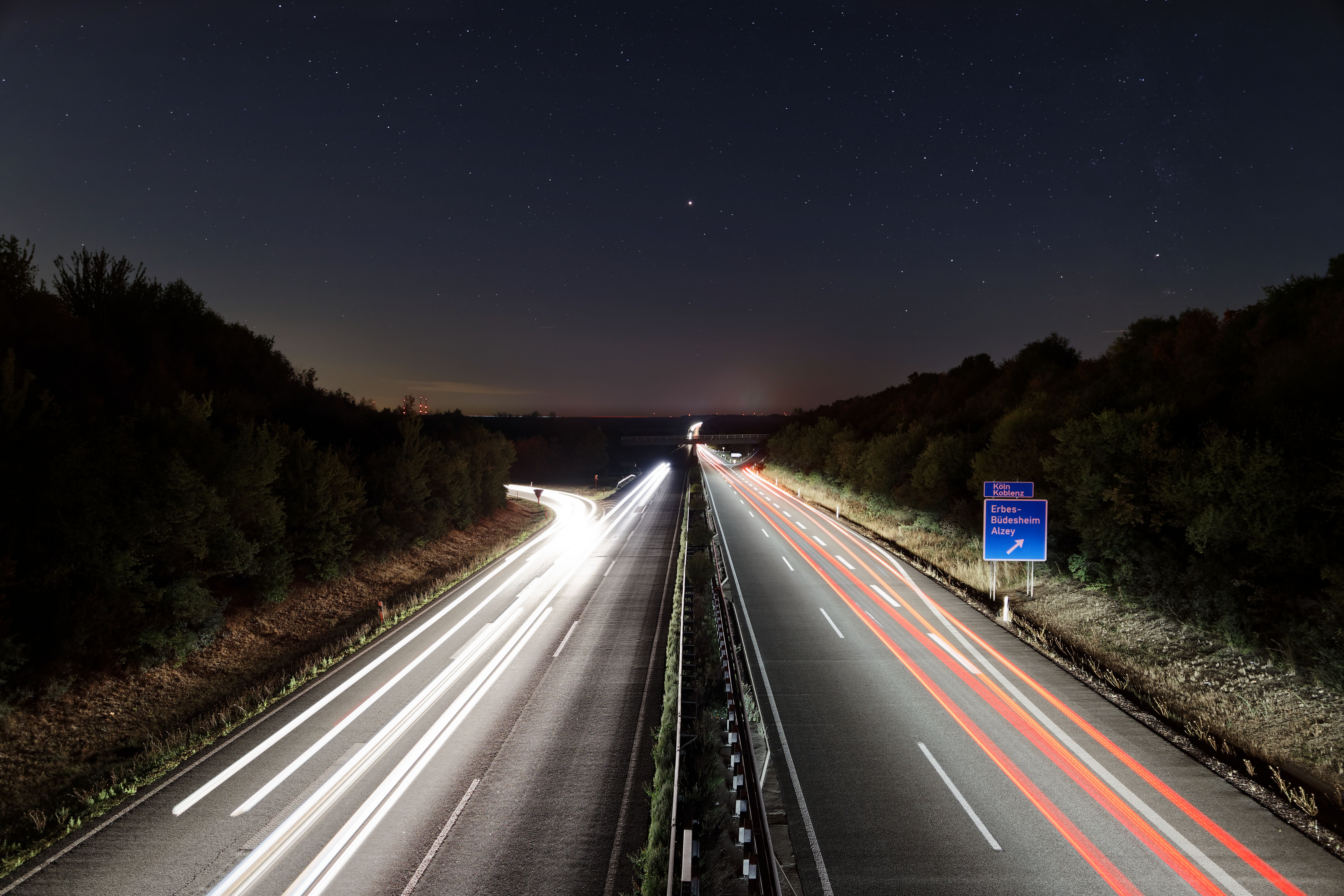 London to Reading — removal van on the motorway for a long-distance move