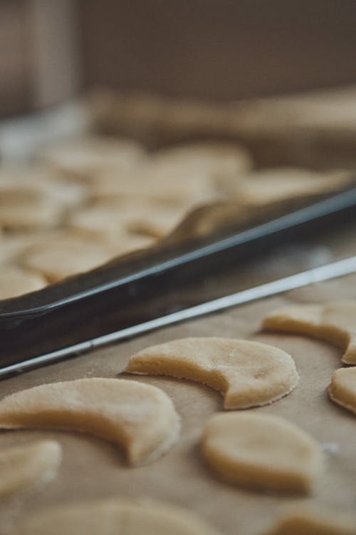 Free Close-Up Shot of Cookies on a Tray Stock Photo