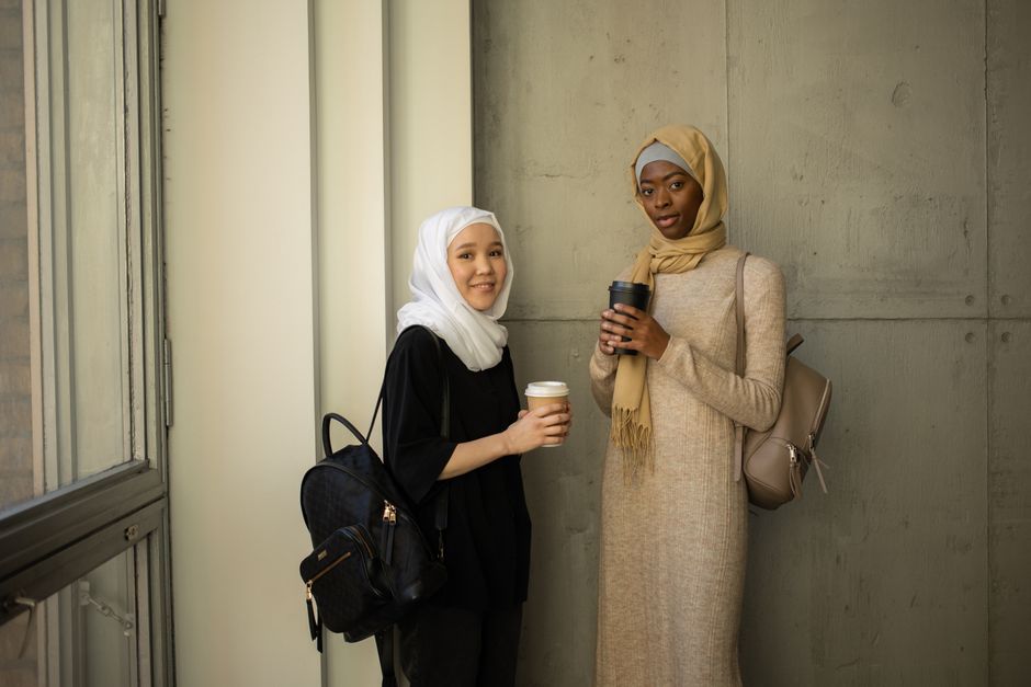 Tips Memilih Hijab yang Nyaman untuk Kuliah Tips Memilih Hijab yang Nyaman untuk Kuliah