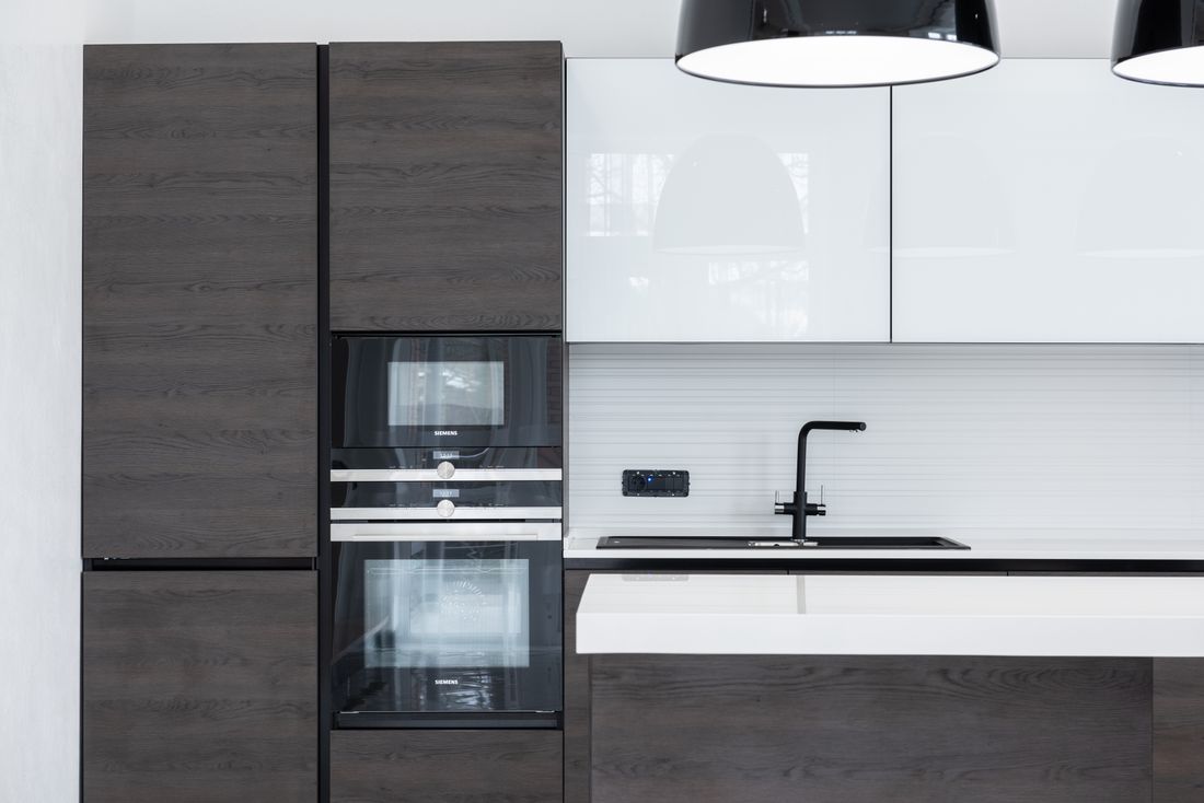Cocina moderna terminada tras la reforma