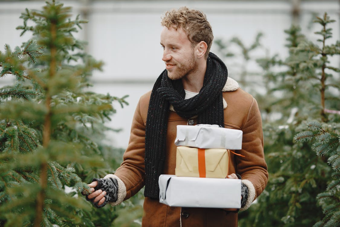 Best Christmas Gifts For Men 2022 Best Christmas Gifts For Men 2022