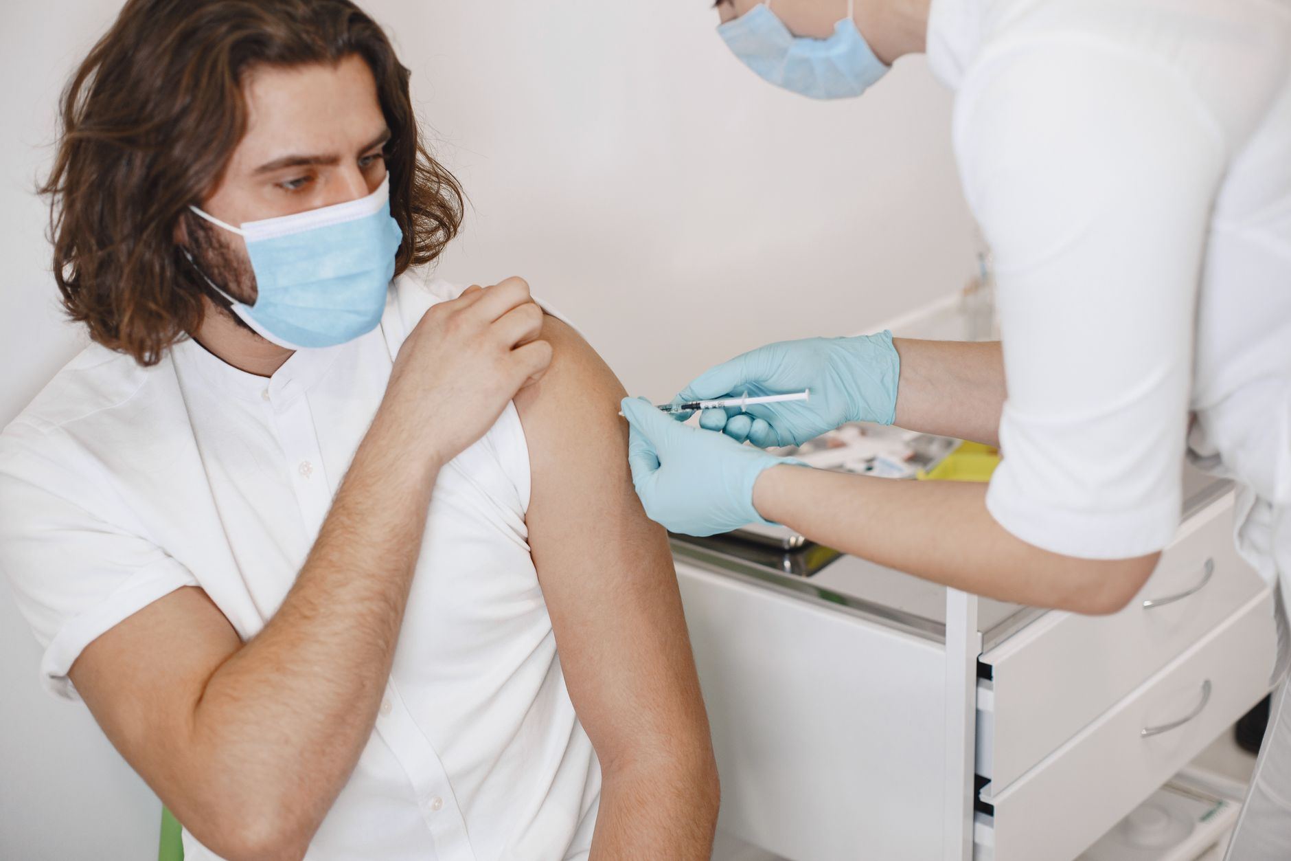 Shingles Vaccine and COVID-19 Vaccine: What's the Timing?