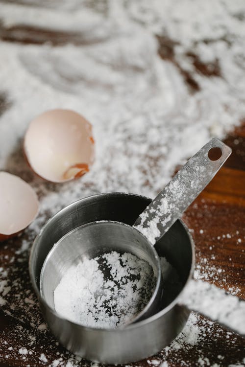 Measuring Cups with Leftover Flour