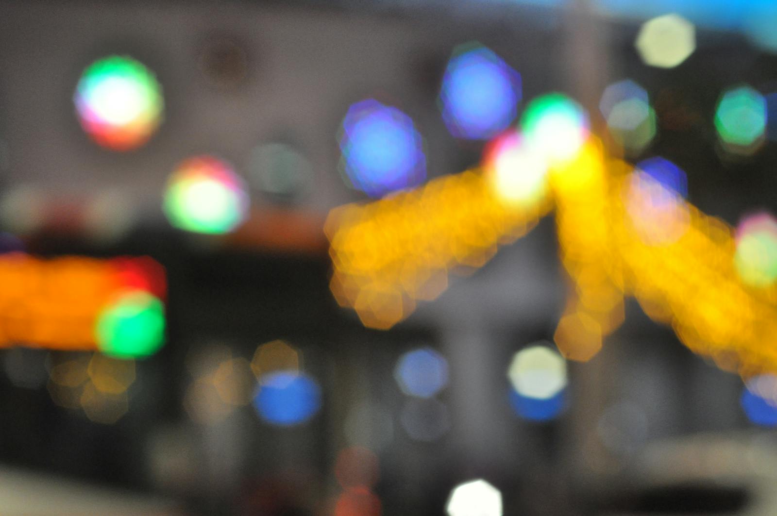 Close-up of someone holding a greeting card and pen