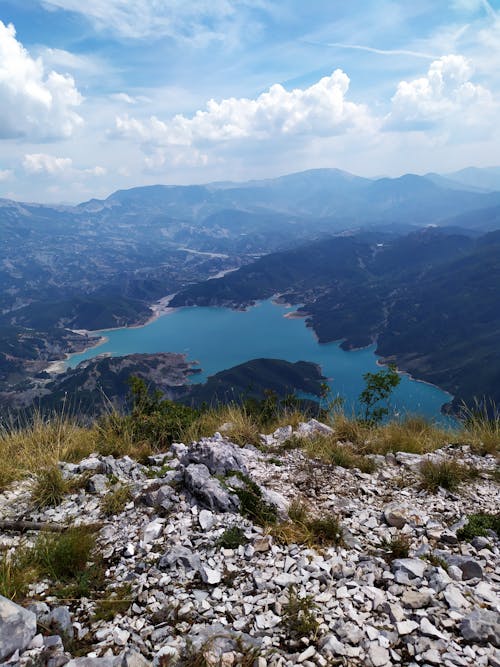 Foto d'estoc gratuïta de llac, muntanyes, natura