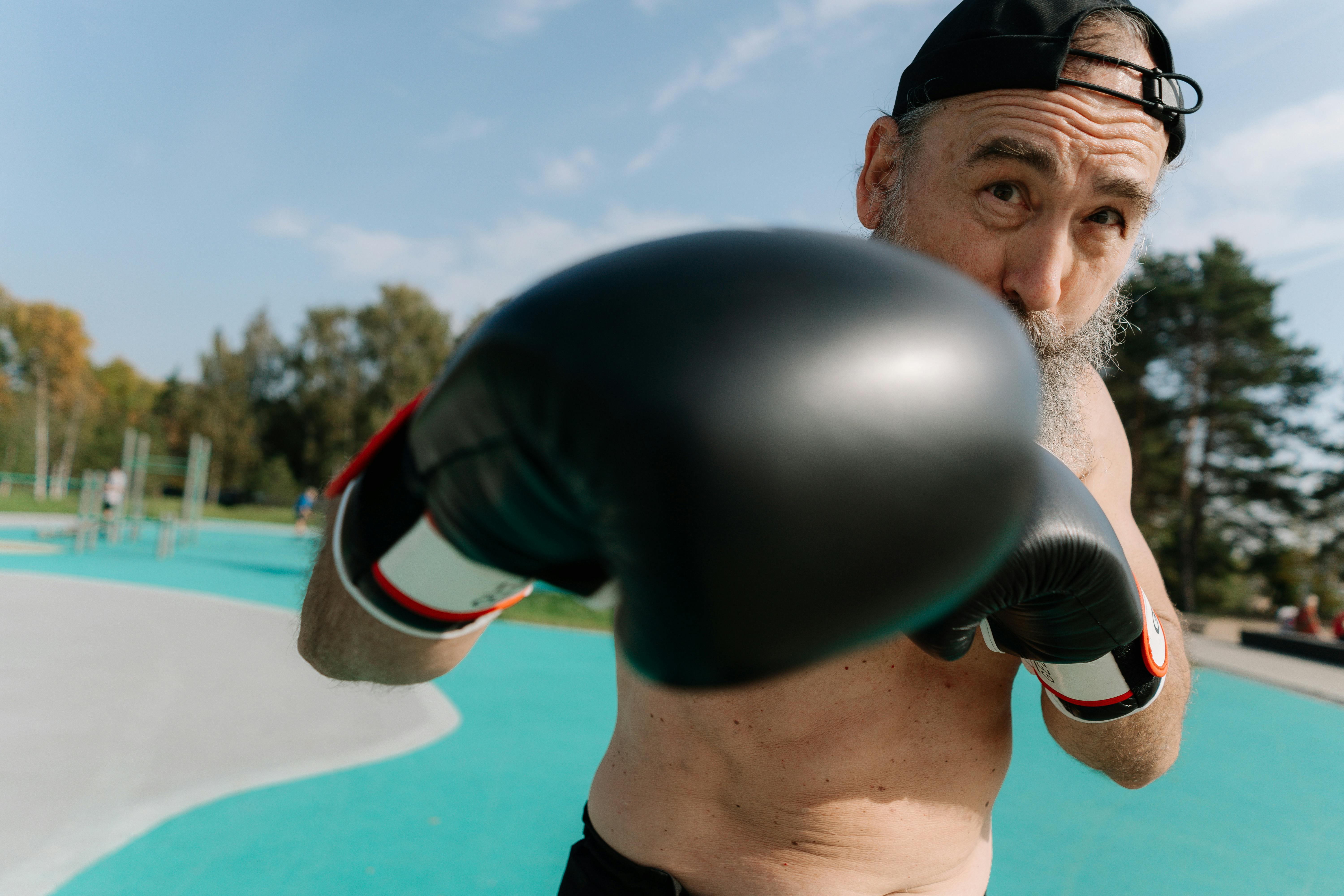 Men’s Health Month: Prostate Cancer Q&amp;A with Dr. Dahut — Photo by cottonbro studio on Pexels