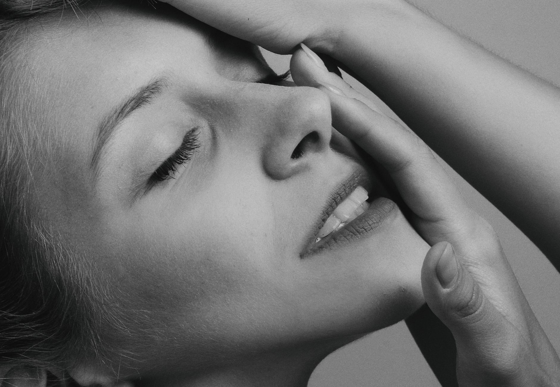 close-up of sensitive skin texture showing redness and reactivity