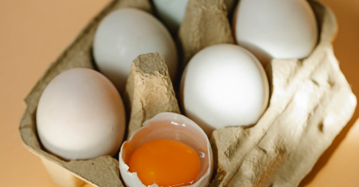 How hen eggs are fertilized