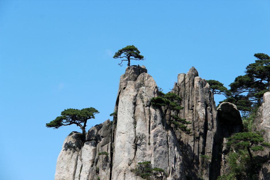 Huangshan (Yellow Mountain) Photography — Seasonal Photography Conditions
