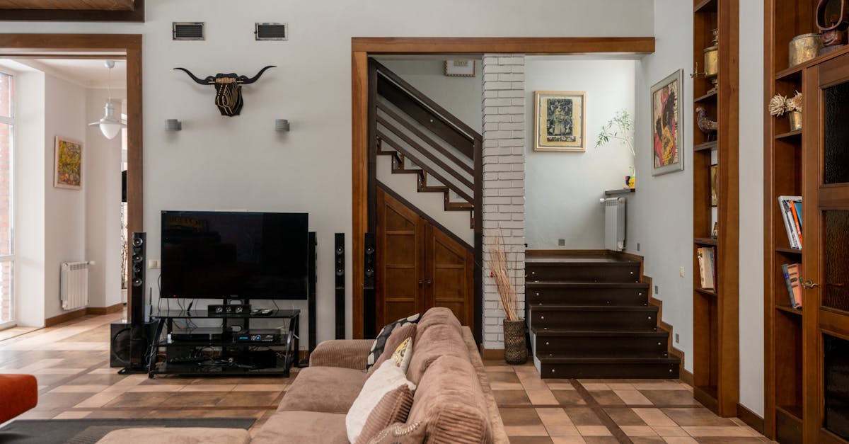 Les inconvénients du mobilier en contreplaqué : à savoir avant d'acheter