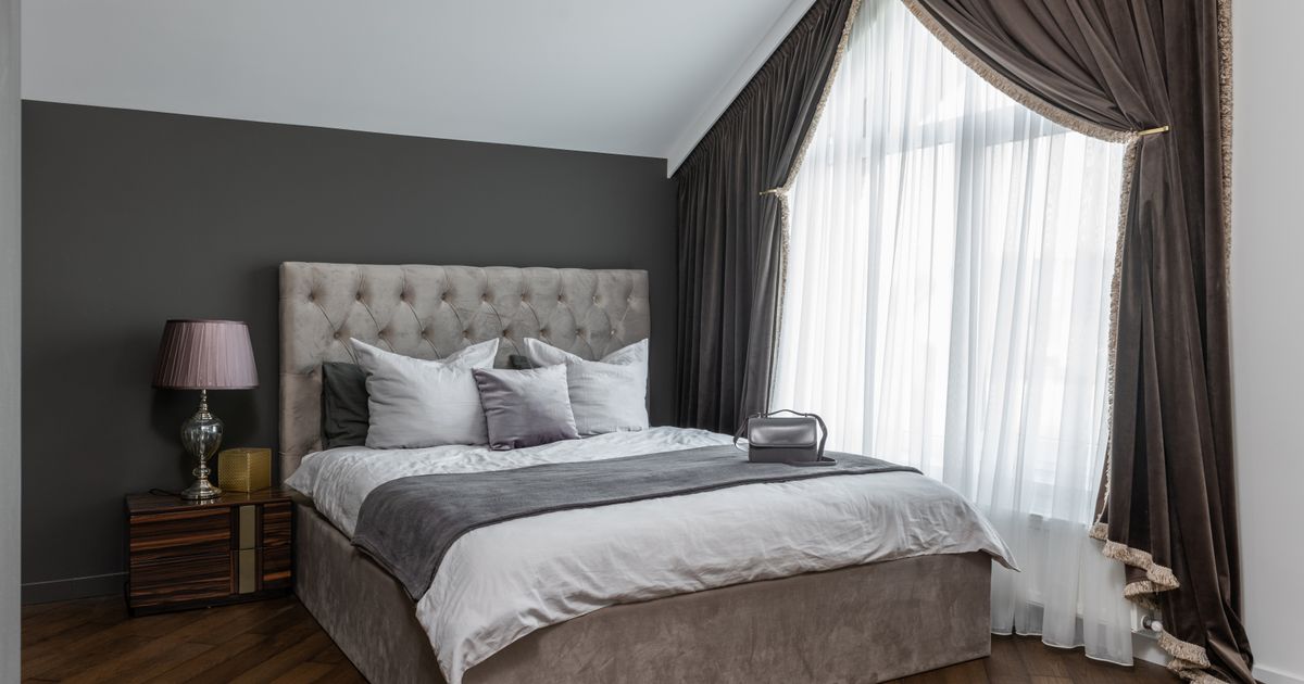 Bedroom bedding and sleep comfort — Unraveling the Midnight Mystery: Decoding the Link Between Sleep Troubles and Teenagers' Mental Well-being