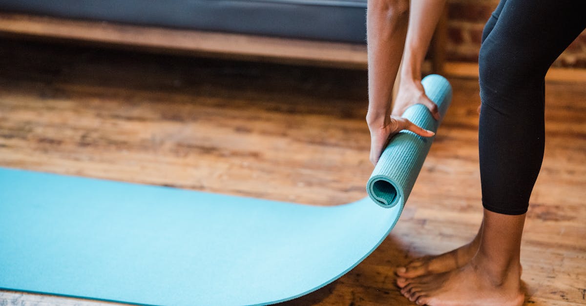 How to roll sushi with bamboo mat