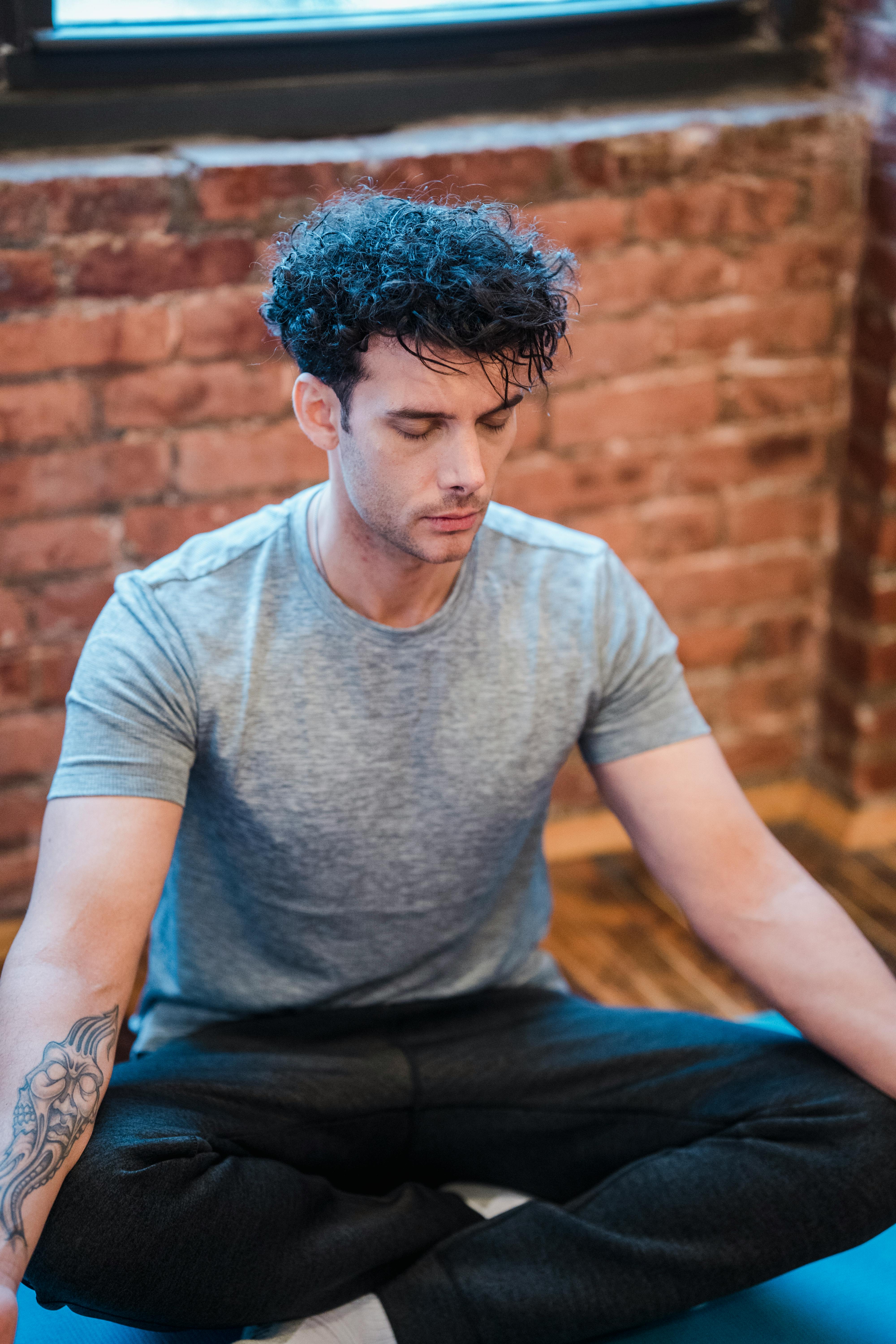 Easy Mentalism(Derren Brown Style)