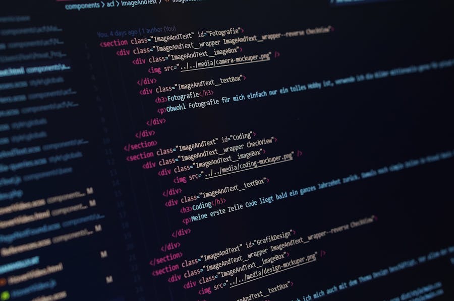 Scrolling divs in Bootstrap with 100% height