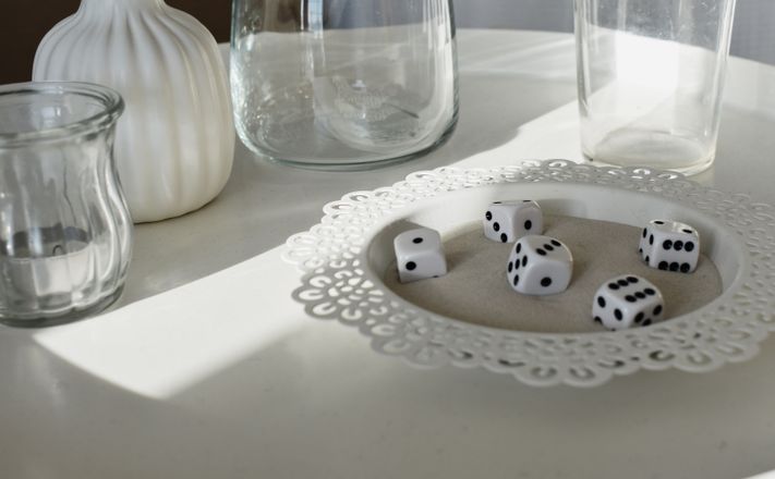 Online Casino: Spielautomaten und Live-Spiele im Überblick