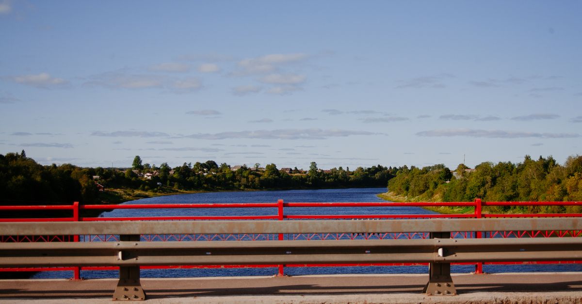 narva border crossing point
