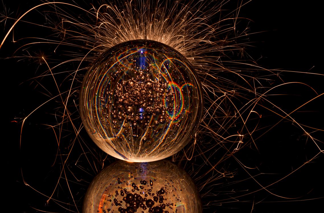 Light Repeals Refraction of light with glowing lights · Free Stock Photo