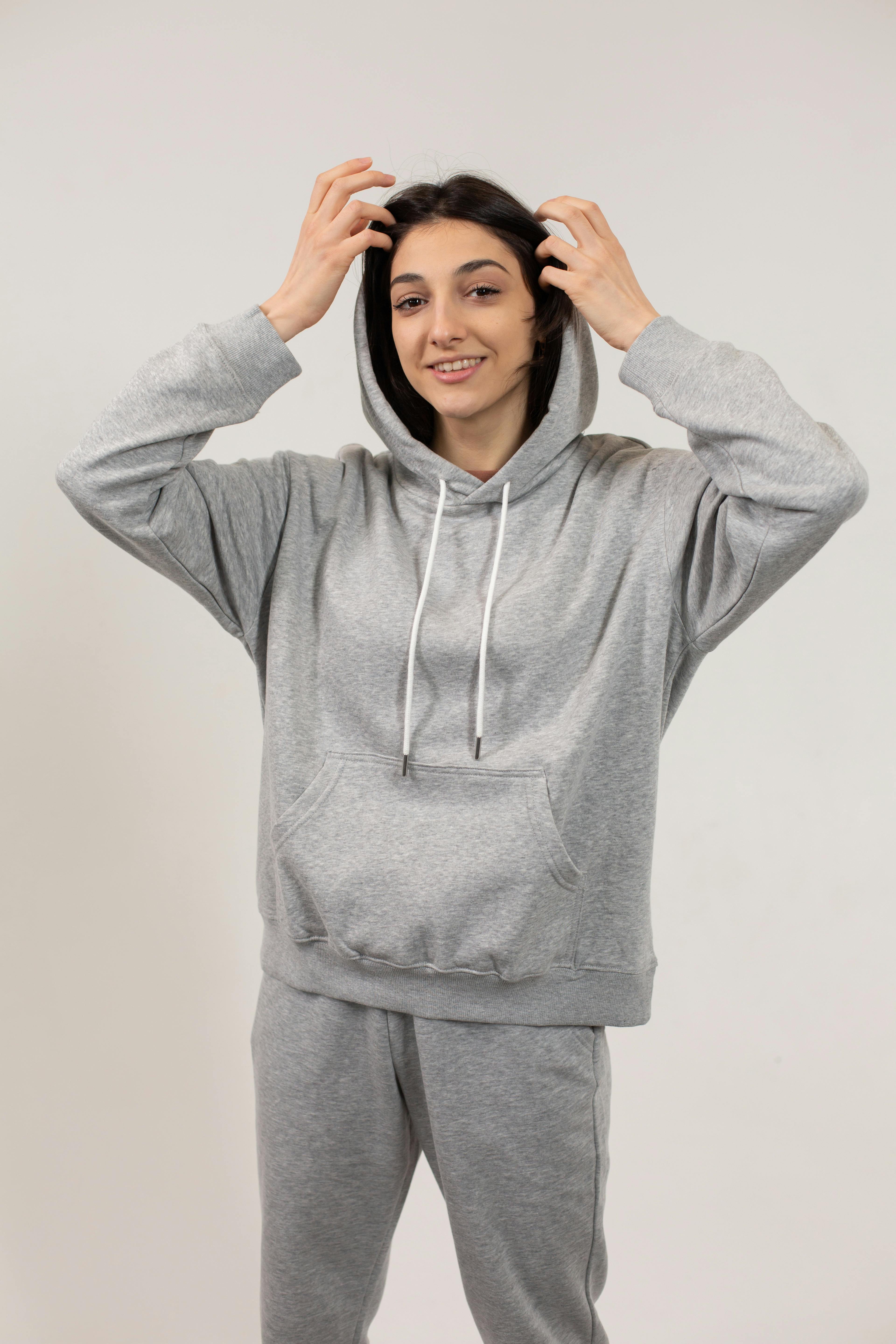 40,300+ Sweat Suit Stock Photos, Pictures & Royalty-Free Images - iStock