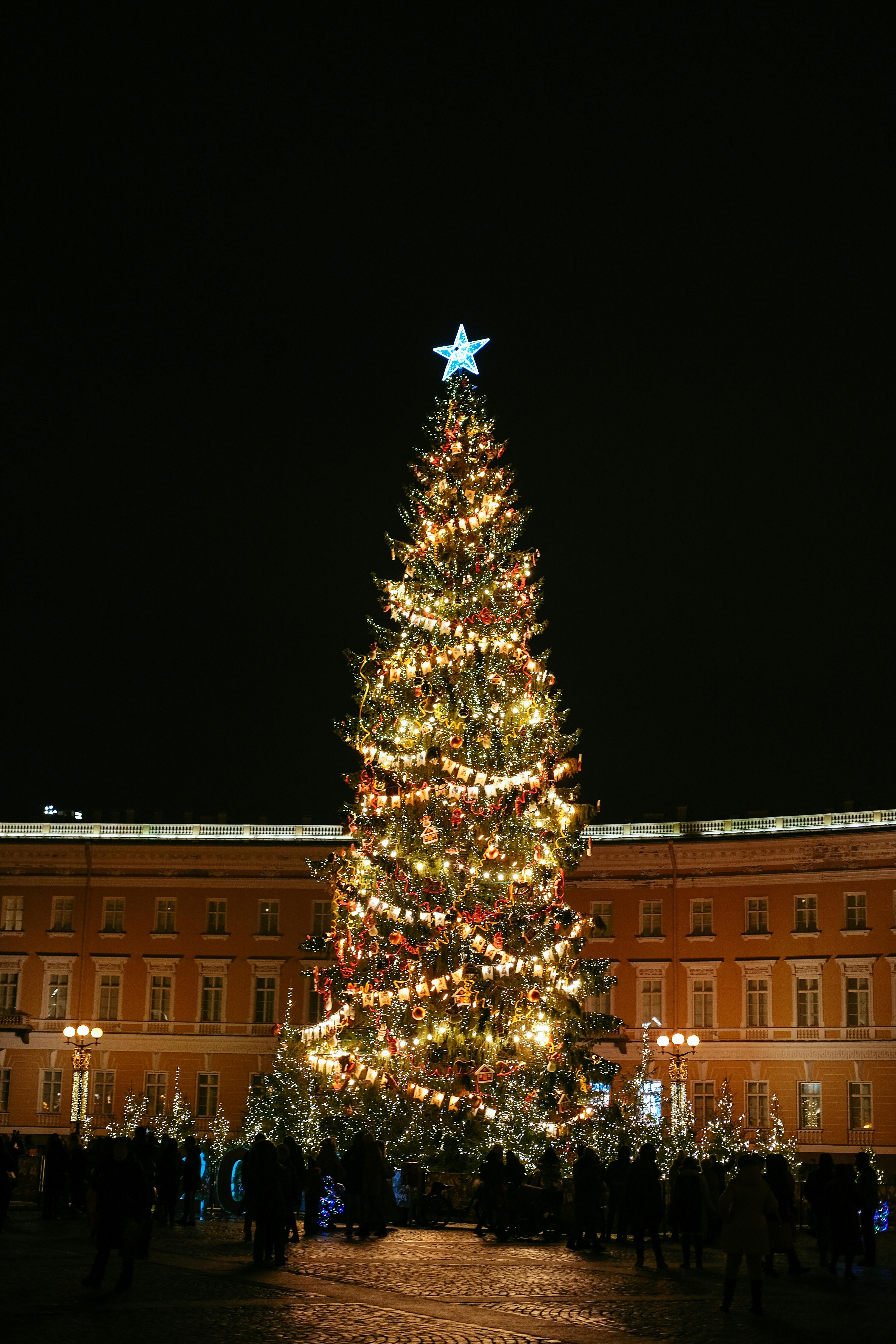 公益彩券累積盈餘逾4,936億元！🎉 表揚經銷商的盛宴！